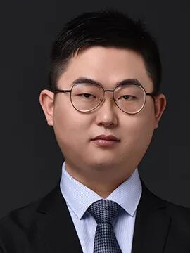 罗思宇.jpg